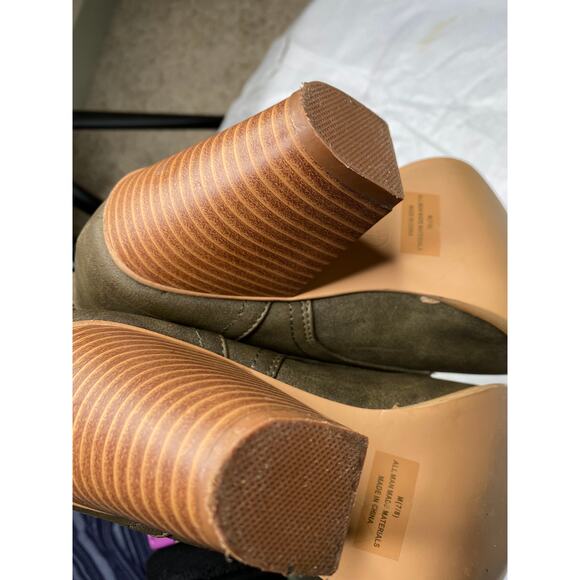 Rue21 Laced booties - olive green - Picture 8 of 8